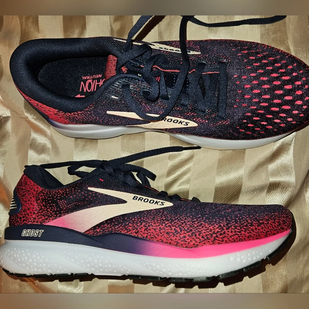 Brooks Ghost 16 NEW! Women's Sneakers - Picture 7 of 9